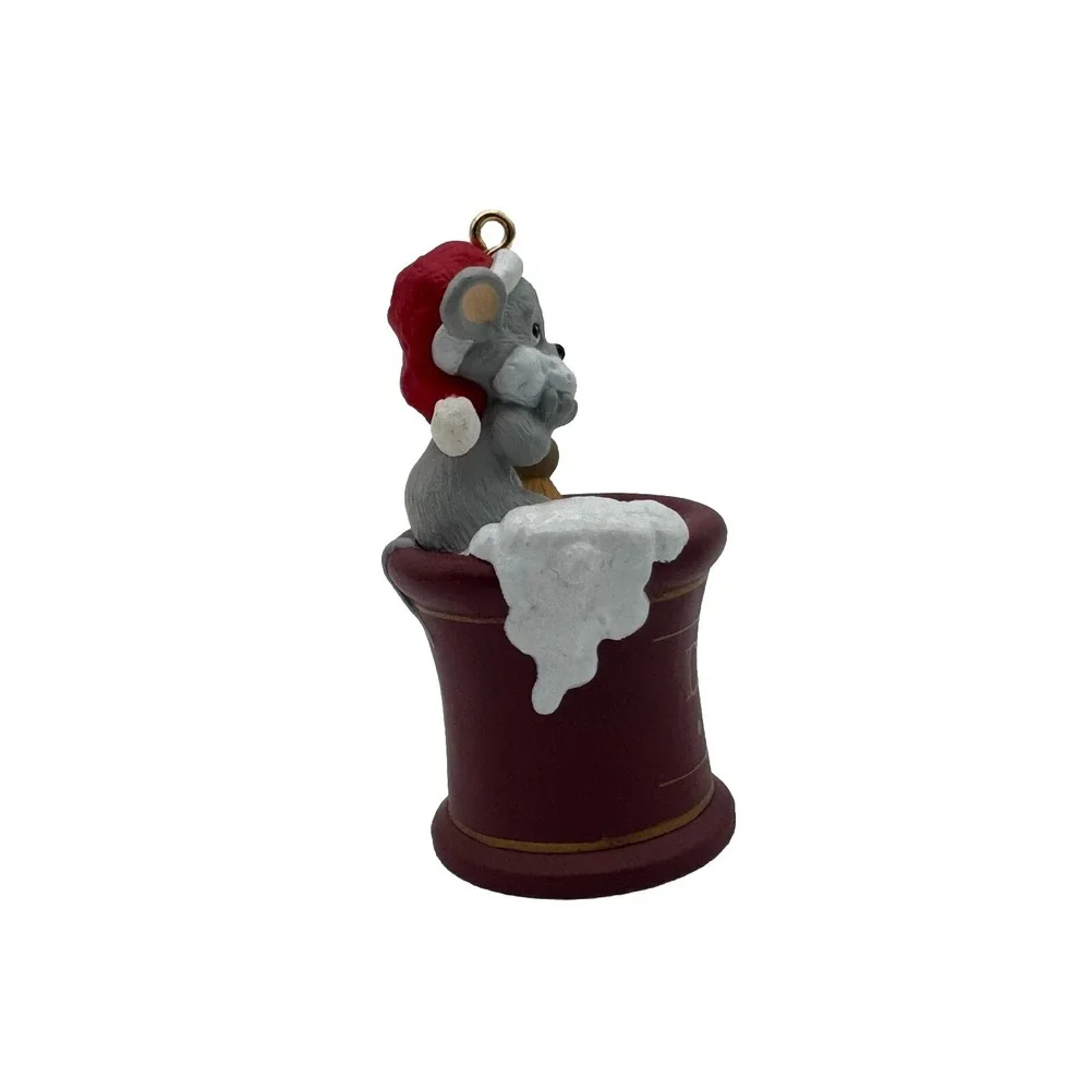 Vintage Hallmark Keepsake Dad 1997 Christmas Ornament Mouse Shaving in Box